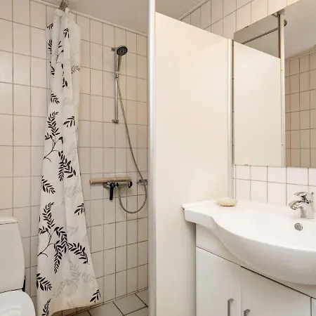 6 Person In Rudkobing-by Traum * Rudkobing