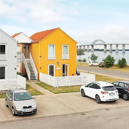 6 person holiday home in Rudkøbing-By Traum